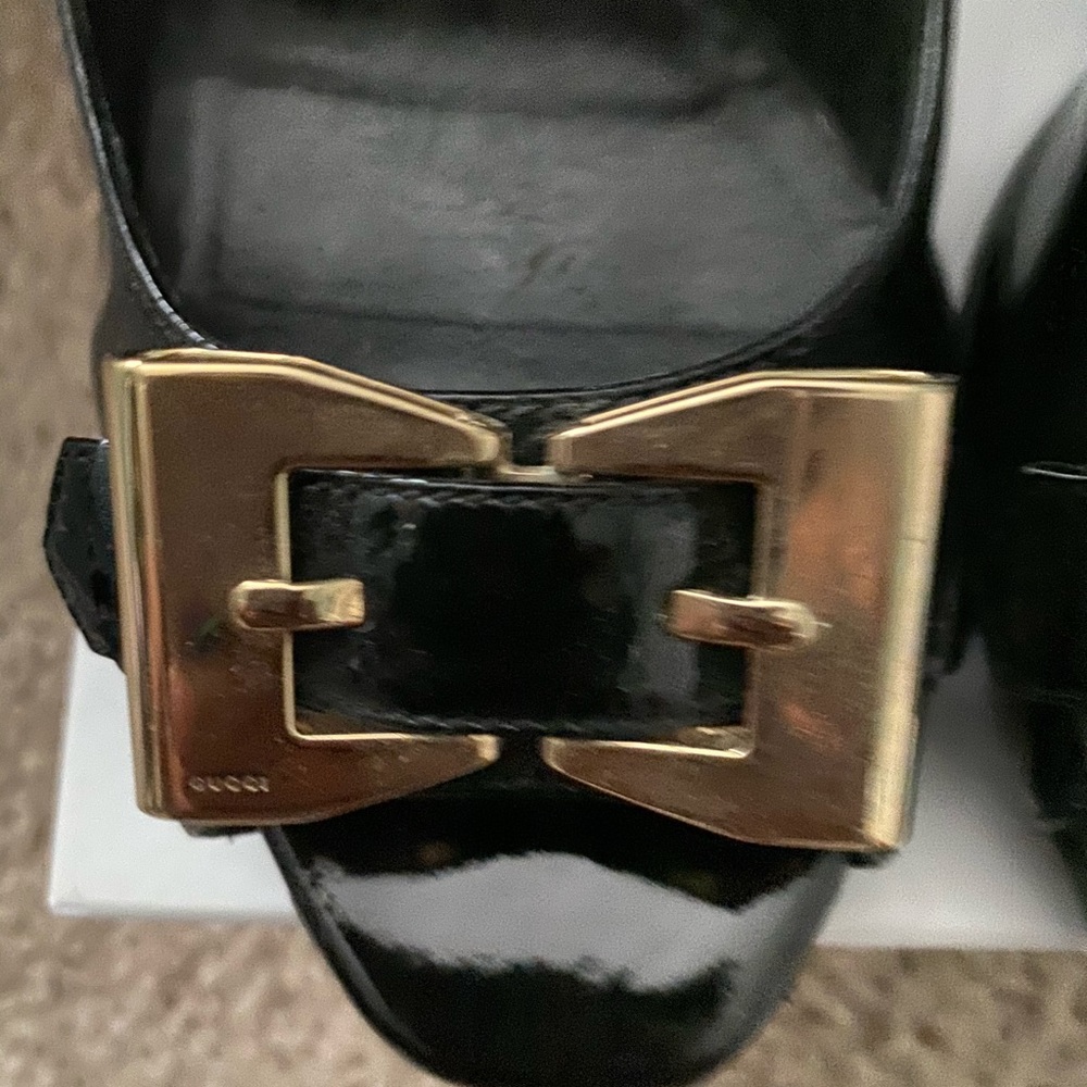 Peep toe heel by Gucci